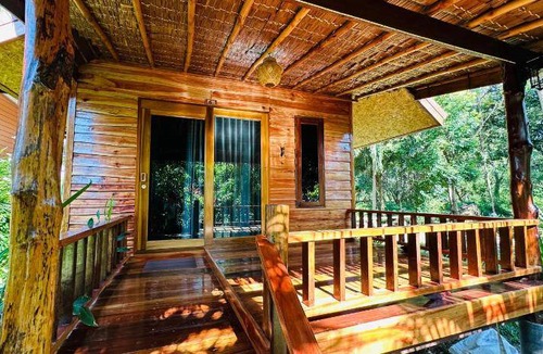 Nuea Khlong Hostel | 50 m² Hostel ∙ 127 guests