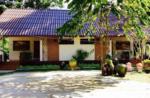 Suan Phueng Resort | 50 m² Resort ∙ 5 guests