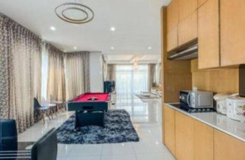 Bang Lamung House | 504 m² House ∙ 4 bedrooms ∙ 12 guests