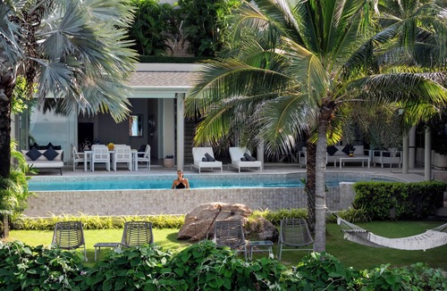 Moo 5 Villa | 5BR Luxury Beachfront Villa | Samrong Bay