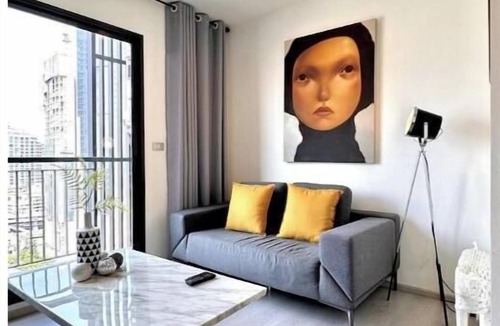 Sukhumvit Apartment | 5min to Metro 7eleven Pool Kitchen Gym -city viewnn