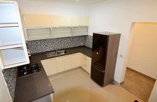 Jomtien Apartment | 6 bed Villa private pool 300m from beach