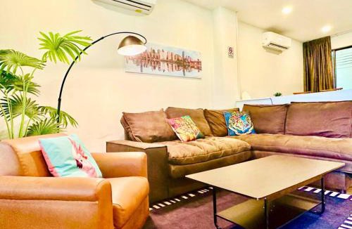 Khlong Toei Villa | 7 Beds Villa Emquartier BtsThonglor Phrom phong