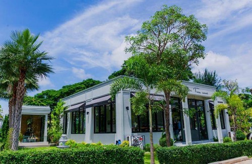 Kamphaeng Phet Resort | 75 m² Resort ∙ 4 guests