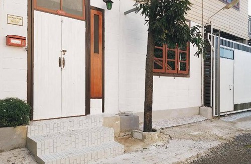 Phu Khao Thong Bed & Breakfast | 80 m² Bed and breakfast ∙ 8 guests