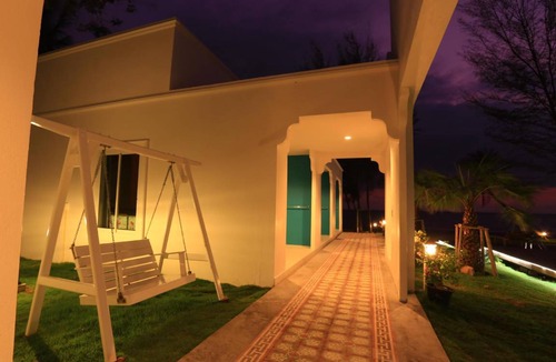 Khlong Yai Resort | 80 m² Resort ∙ 4 guests
