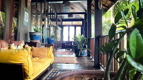 Hin Hong Villa | 800 m² Villa ∙ 4 bedrooms ∙ 8 guests