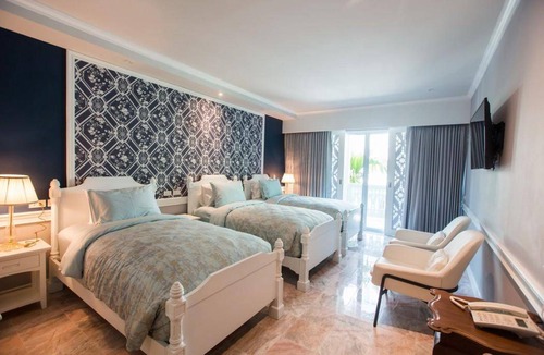 Wat Ket Hotel | 84 m² Hotel ∙ 5 guests