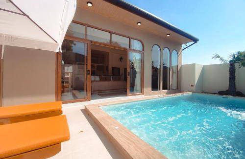 Koh Lan Resort | 84 m² Resort ∙ 2 guests