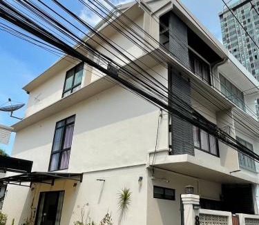 Bang Sue House | 8FINITE House