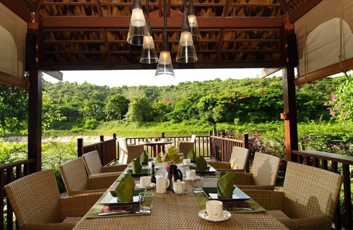Bang Sare Villa | 9600 m² Villa ∙ 9 bedrooms ∙ 24 guests