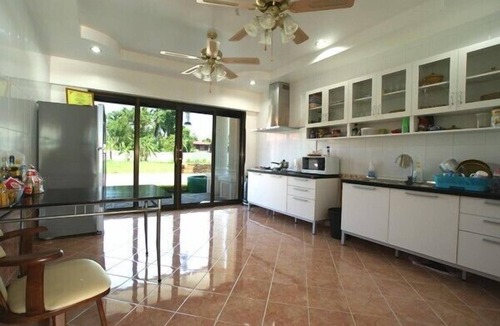 Ta Noen House | A fantastic calm big house with a great lakeview!