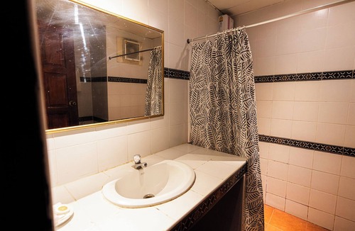 Chiang Saen Hotel | A Hotel Budget