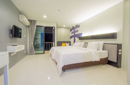 Wichit Hotel | A Nice clean superior king or twin room