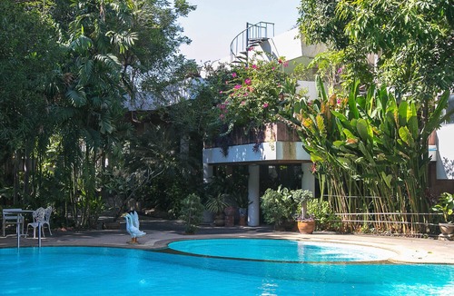 Samsen Nai Apartment | A Studio, 2 Beds, Free Wifi, 3 min to BTS Sanampao