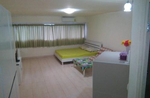 Ban Mai Apartment | Airport Transfer Bangkok apartment