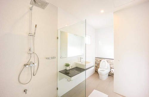 Sattahip Hotel | AKARD Private Villas Sattahip