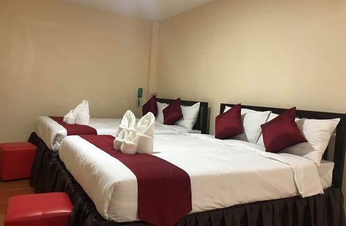 Khlung Hotel | Am Amoonds Hotel