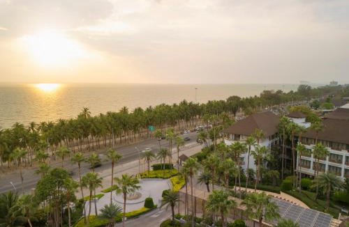 Ban Bang Saen Resort | Amari Bangsaen Formerly The Tide Resort Bangsaen