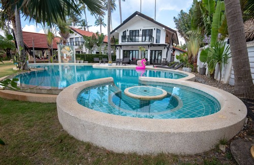 Ko Lanta Villa | Amazing Beachfront Pool Villa