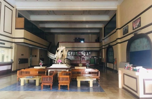 Nong Pa Khrang Apartment | Angket Pavillion by Inwiang Valley