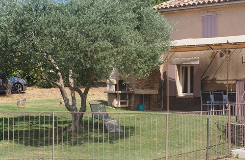 Apt House | Apartment/flat - Apt