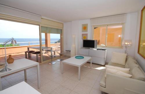 Sant Feliu de Guixols Apartment | Apartment in Sant Feliu near the Beach