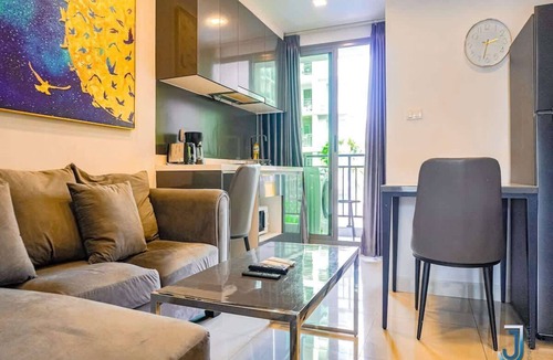 Nong Prue Condo | Appartement tout équipé – Vue & confort à Pattaya
