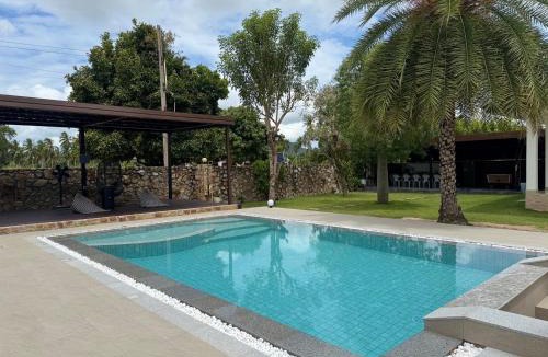 Huai Yai Villa | Arom Pool Villa Pattaya 1