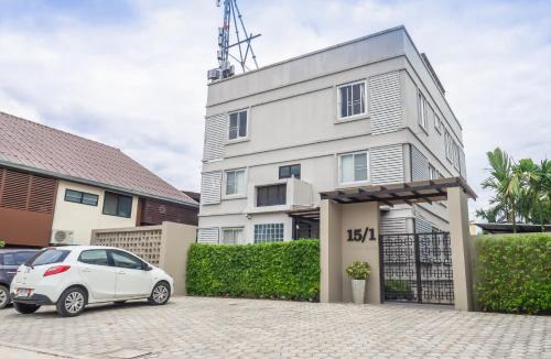 Nong Pa Khrang Apartment | Art Gallery Apartment@Chiang Mai train station