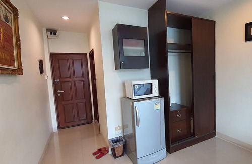 Sathorn Hotel | At 1150 villa