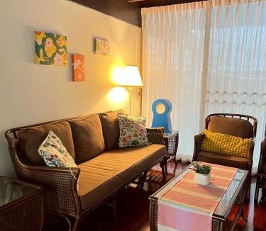 Bangkok Central Business District Villa | AT ASok Vintage House Near BTS Asok MRT Sukhumvit