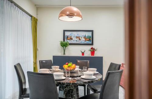 Nana Villa | At FOUR-6 Bed, CITY CENTER, Nana BTS, MBK, Central World, Siam