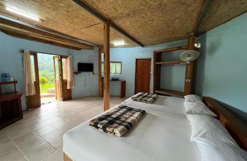 Chom Thong House | Aungha forest view บ้านวิวนา