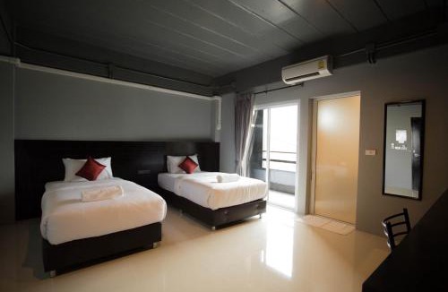 Huai Kapi Hotel | B-Black Hotel Chonburi