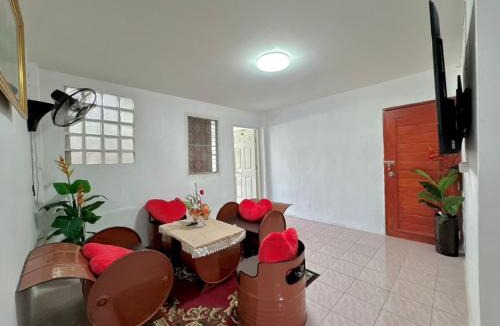 Talat Khwan Apartment | Baan Alisa 12