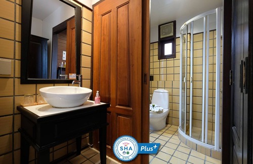 Amphawa Hotel | Baan Amphawa Resort & Spa