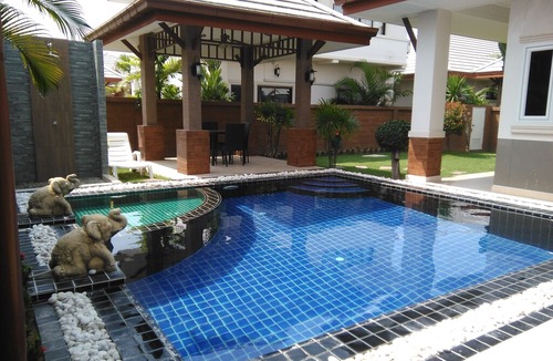 Huai Yai Villa | Baan Dusit Park 3BR pool villa