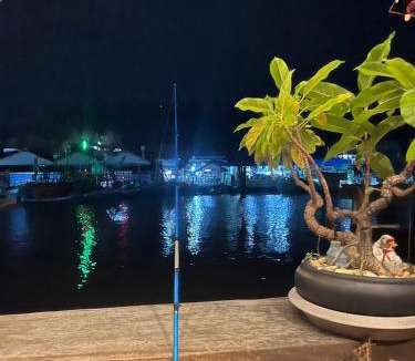 Pak Nam House | Baan Rim Nam Homestay Chumphon