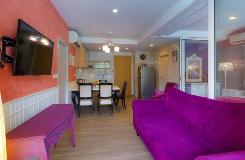 Hua Hin Apartment | Baan SanKraam 2BR Apt, EBB-PoolView