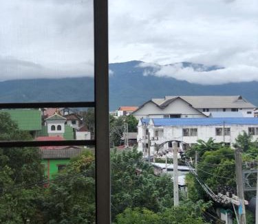 Wua Lai Apartment | Baan Sinkaew Apartment Chiangmai - บ้านสินแก้ว อพาร์ทเม้นท์ เชียงใหม่