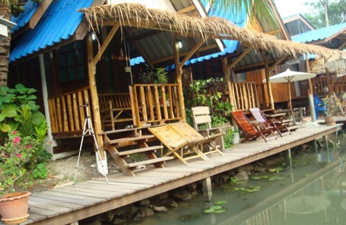 Pak Tho House | Baan Suanaomsuk