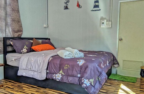 Don Sak Hotel | Baan Suchanuch
