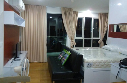 Nong Kae House | Baan View Viman Condominium 416 by Montri C