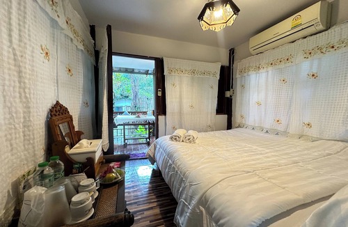 Mae Taeng Hotel | Baansuan Chomchun