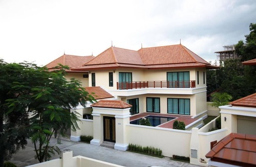 Bang Sare Villa | Bali Style Bang Saray private pool villa