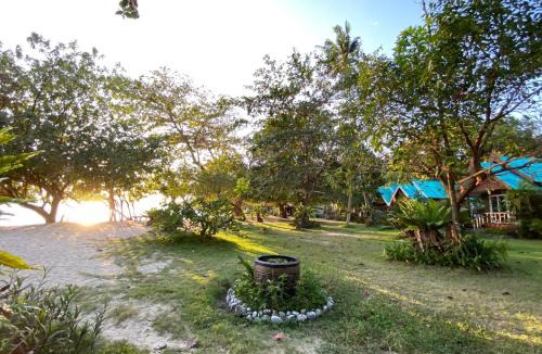 Khong Koi Beach Bed & Breakfast | Bangbaobeach Resort