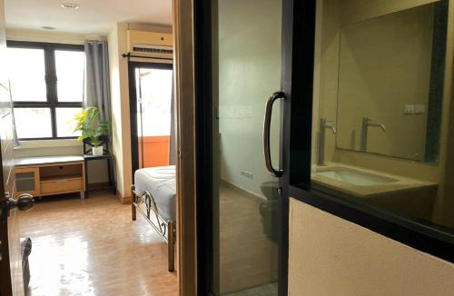 Suan Luang Hostel | Bangkok BM B&B