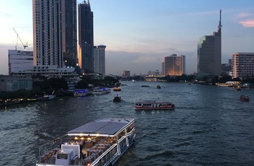 Khlong San Hotel | Bangkok Sanookdee Hostel