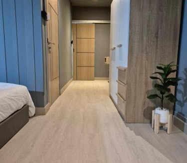 Yan Nawa House | Bangkok vibe, City House, 7 mins to BTS, City center, Private room in Sathon, Private bathroom, Bangkok, Thailand